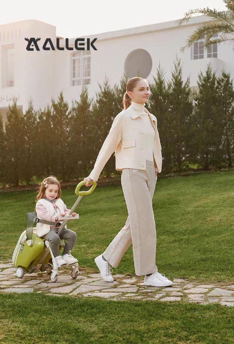 Kids ride-on suitcase